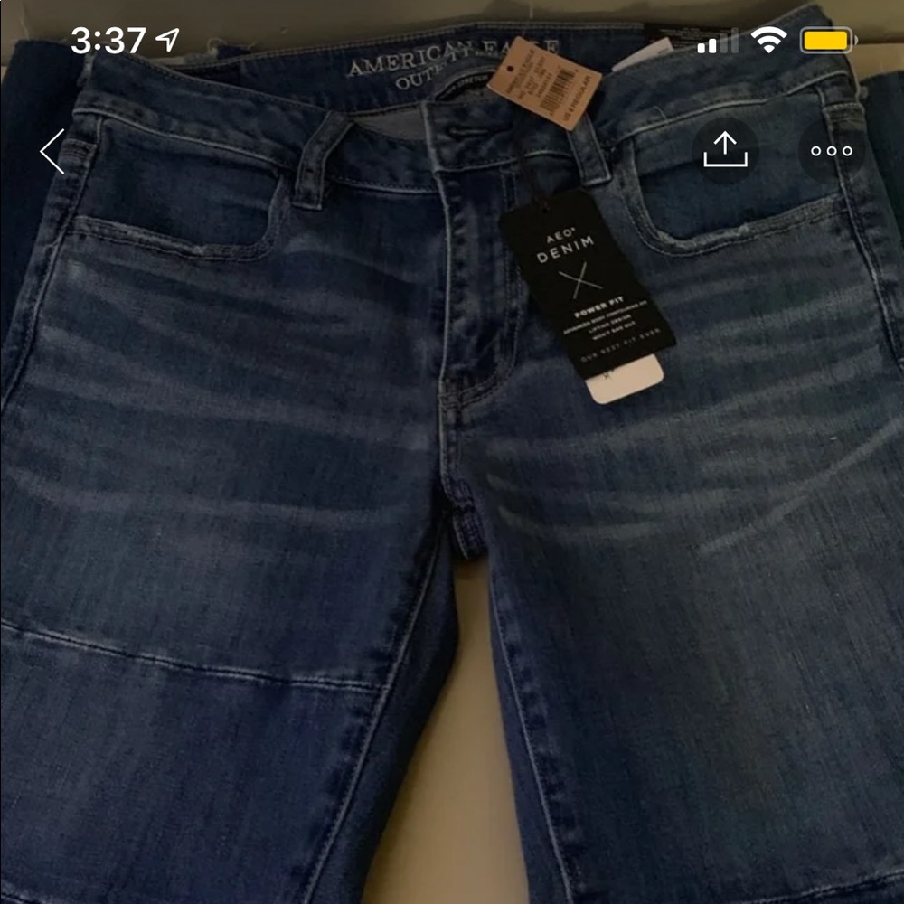 AMERICAN EAGLE JEANS SIZE 8